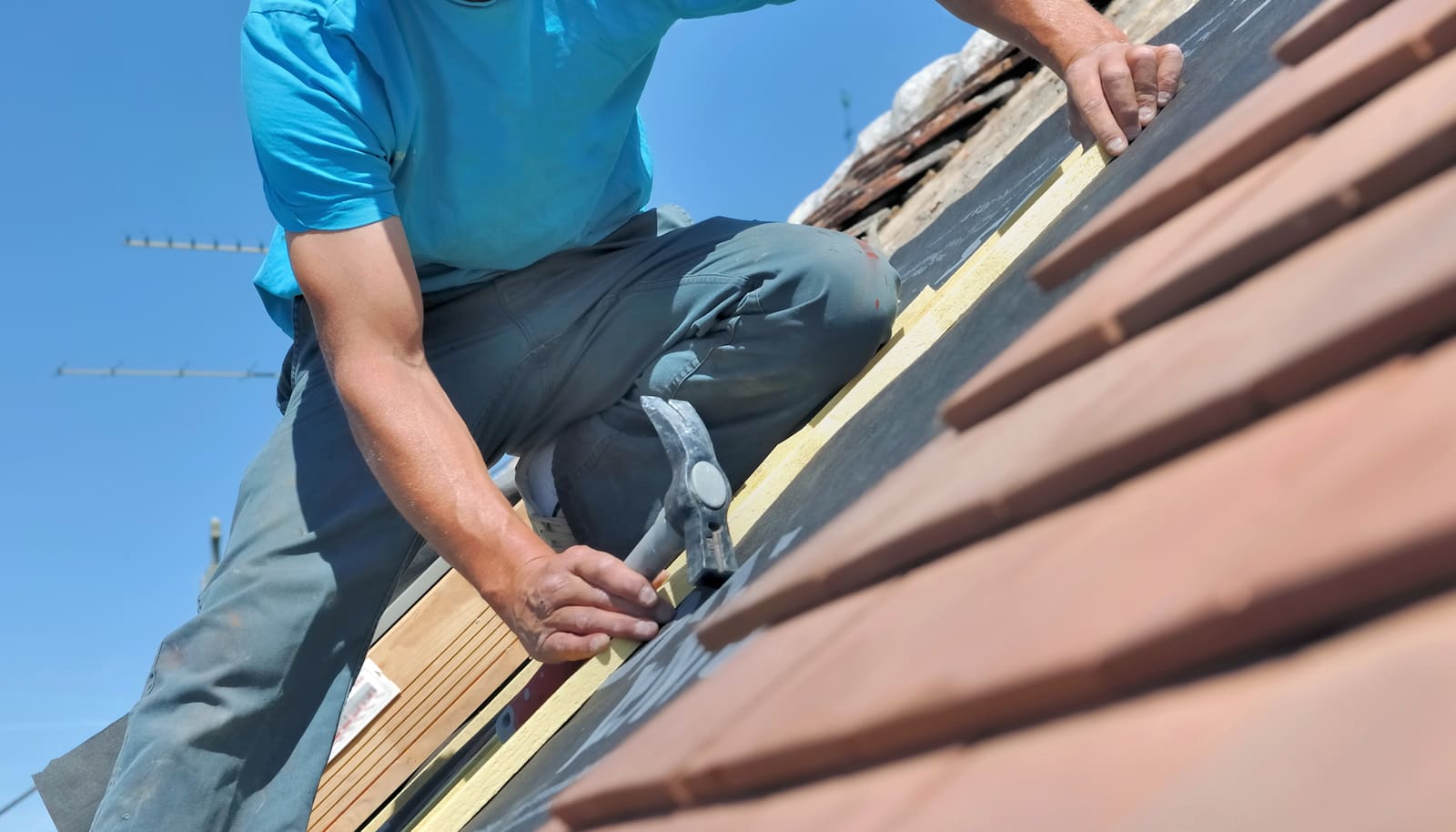 Tiling a new roof