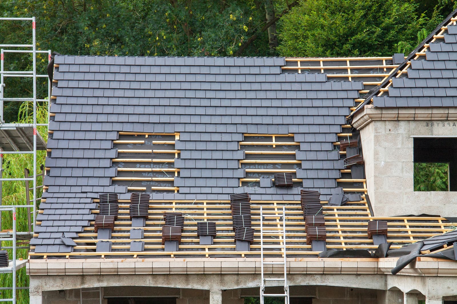 Creative Roofing carrying out new roofs in Oxfordshire